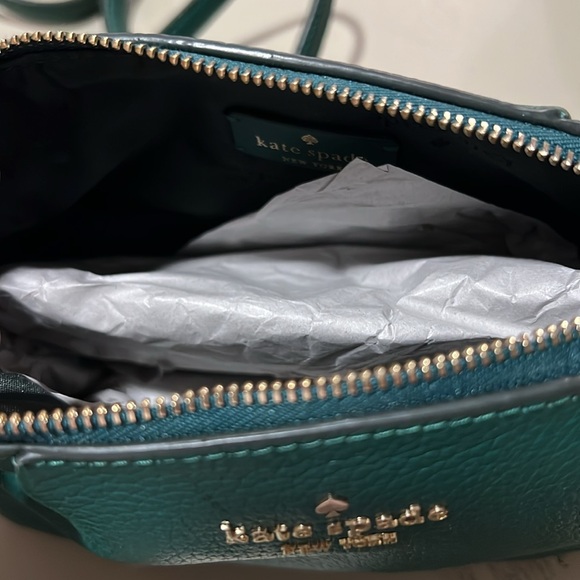 Kate Spade Dumpling Pebbled Leather conve in deep jade Crossbody - Picture 2 of 3